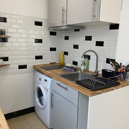 Large And Unique Souplex 60Sqm, Well Located Daire Paris Dış mekan fotoğraf