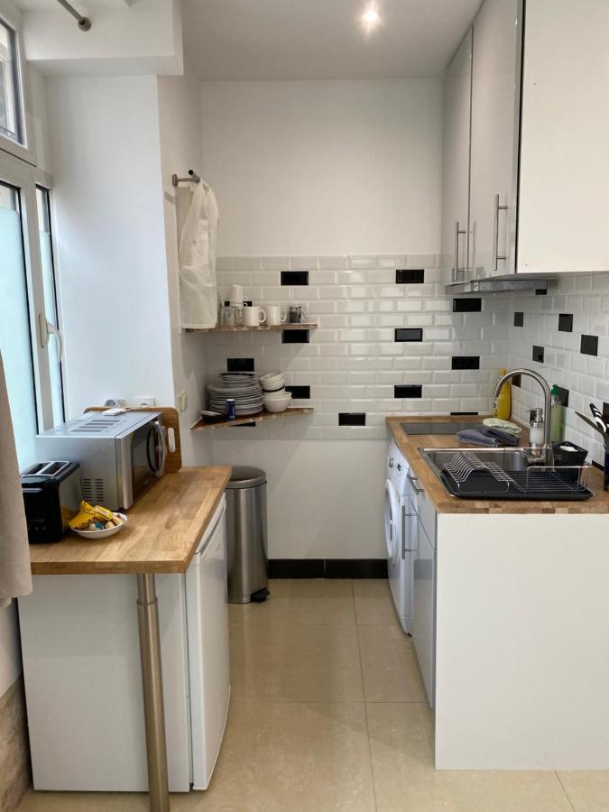 Large And Unique Souplex 60Sqm, Well Located Daire Paris Dış mekan fotoğraf